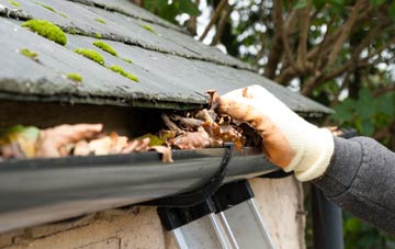 gutter cleaning Chilcombe